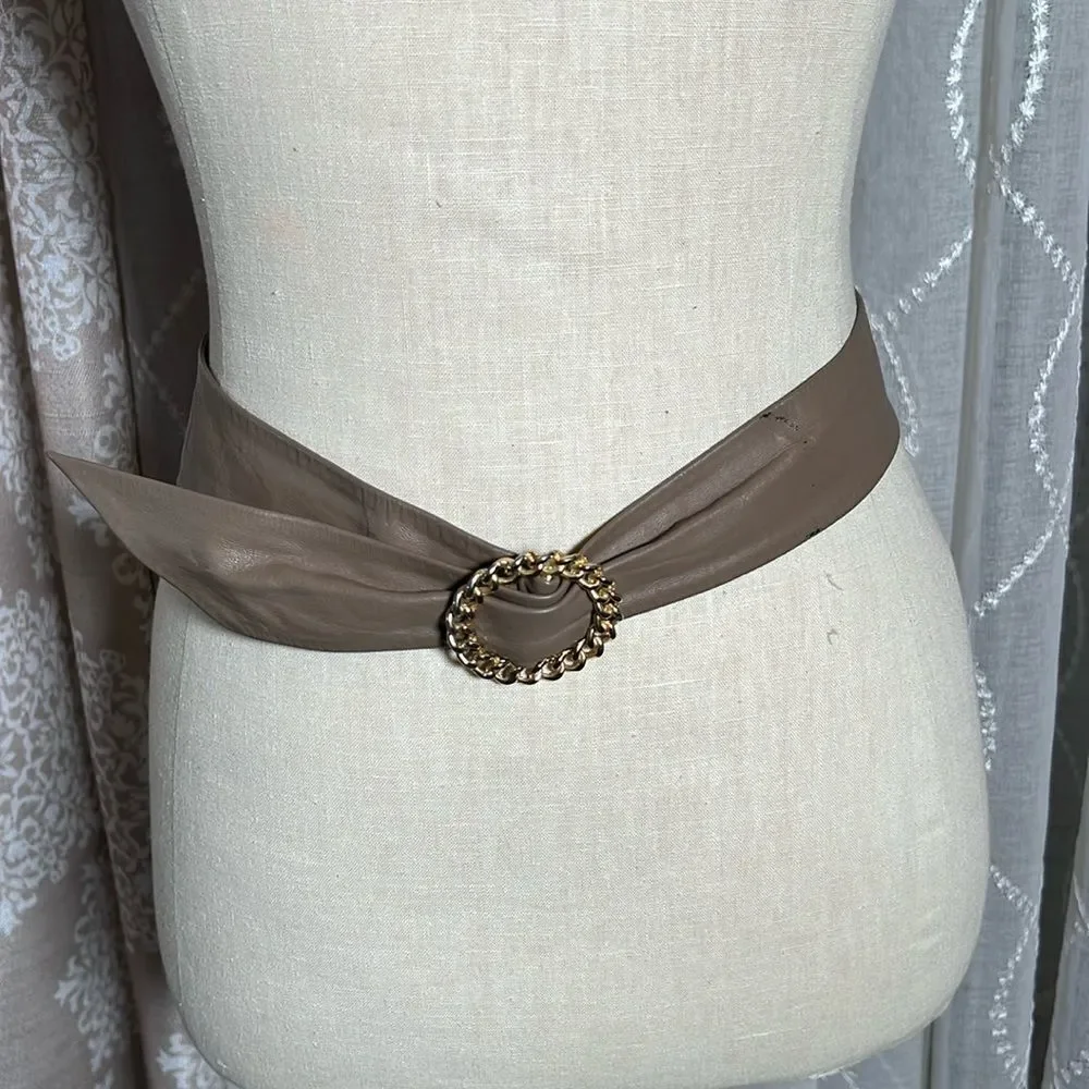 Brown Suede-Lined Belt with Gold Chain Buckle